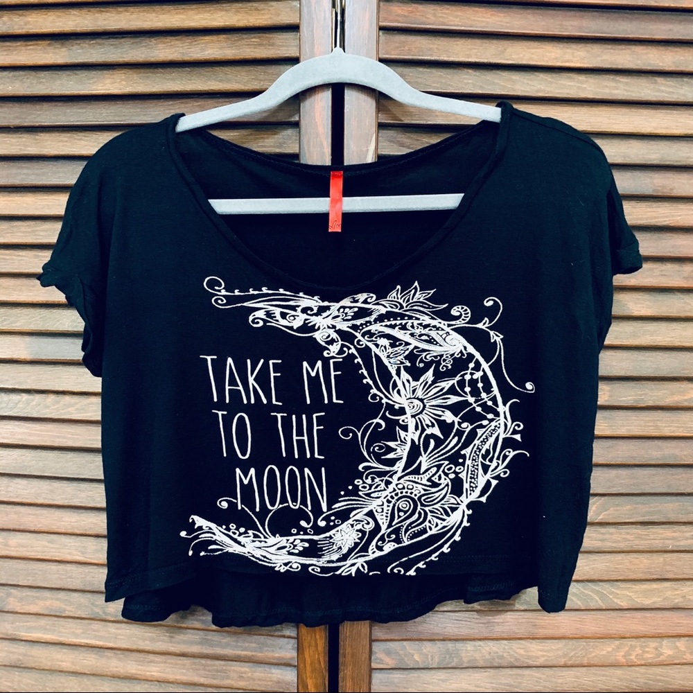 Black White Cropped Moon Typography T-Shirt Top